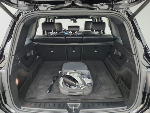Certified 2023 Mercedes-Benz EQB 300 4MATIC image 32
