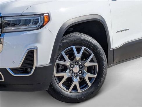 Used 2023 GMC Acadia SLT image 24