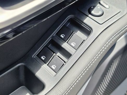 New 2026 INEOS Grenadier Station Wagon AWD/4WD image 17
