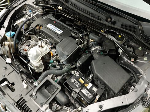 Used 2014 Honda Accord Sport image 49