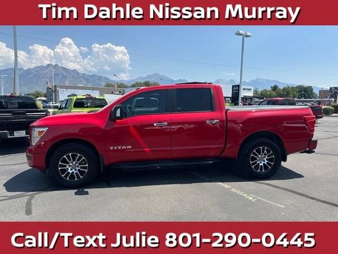 Used 2021 Nissan Titan SV w/ SV Convenience Package AWD/4WD image 7