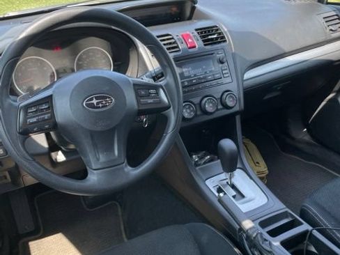 Used 2013 Subaru Crosstrek 2.0i Premium w/ Popular Pkg 1 AWD/4WD image 4