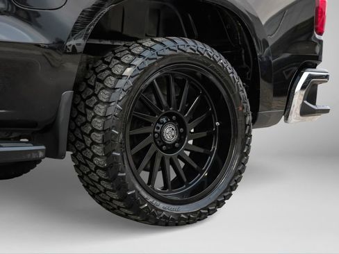 Used 2021 Chevrolet Silverado 1500 LT w/ Diesel Off-Road Package image 63