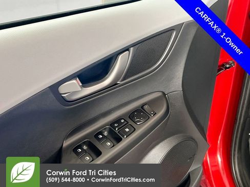 Used 2021 Hyundai Kona Ultimate image 12