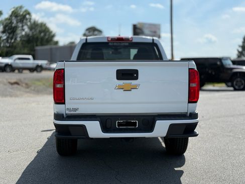 Used 2019 Chevrolet Colorado W/T w/ WT Convenience Package RWD image 6
