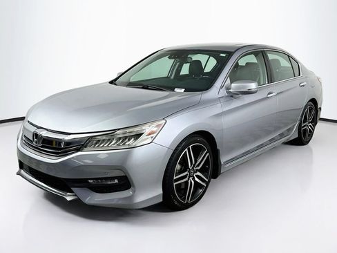 Used 2016 Honda Accord Touring image 1