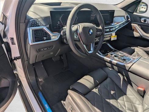 Used 2026 BMW X5 sDrive40i RWD image 3