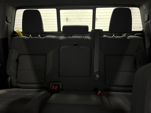 Used 2020 Chevrolet Silverado 1500 LT Trail Boss AWD/4WD image 30