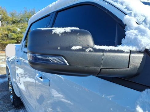 Used 2025 RAM 1500 Big Horn image 8