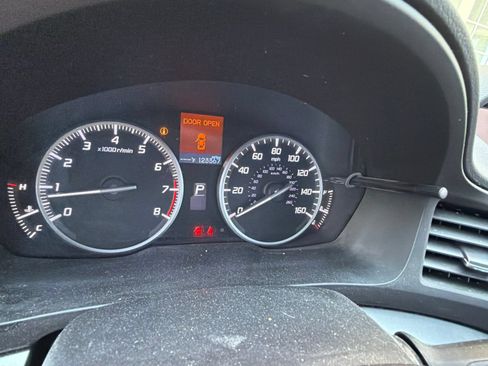 Used 2015 Acura ILX FWD image 9