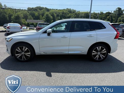Used 2023 Volvo XC60 B5 Plus w/ Climate Package AWD/4WD image 5