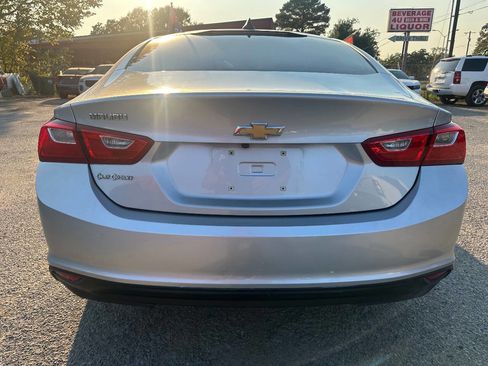 Used 2017 Chevrolet Malibu LS image 7