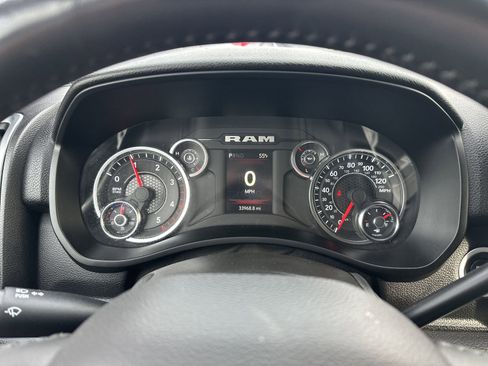 Used 2024 RAM 2500 Big Horn image 13