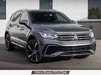 Used 2023 Volkswagen Tiguan SEL R-Line