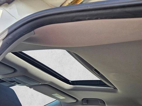 Used 2018 Honda Odyssey EX-L image 19