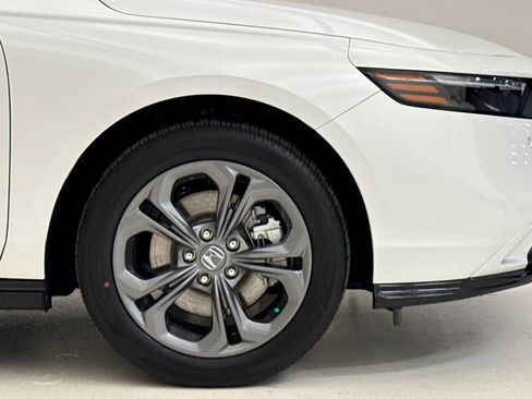 New 2026 Honda Accord EX-L image 6