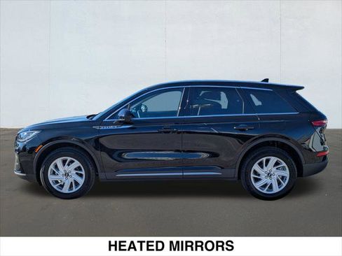 Used 2023 Lincoln Corsair Standard image 2