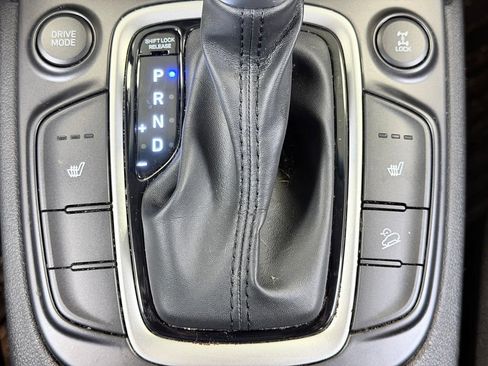Used 2018 Hyundai Kona SEL w/ SEL Tech Package 02 AWD/4WD image 41