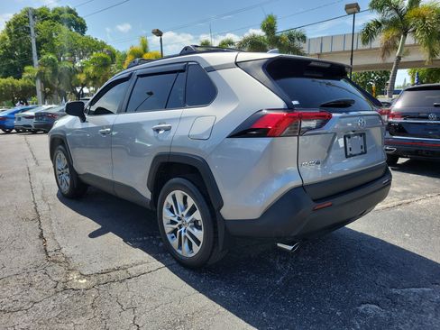 Used 2024 Toyota RAV4 XLE Premium FWD image 3