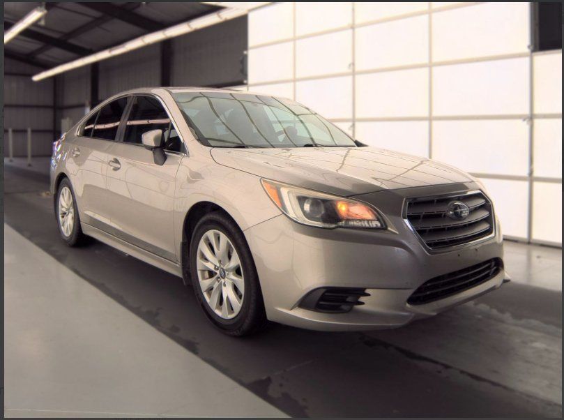 Used 2015 Subaru Legacy 2.5i Premium AWD/4WD image 1