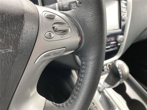 Used 2017 Nissan Murano Platinum w/ Platinum Technology Package image 22