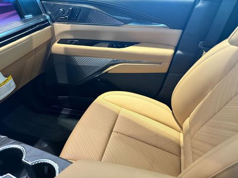 New 2026 Cadillac Escalade IQL Luxury image 19