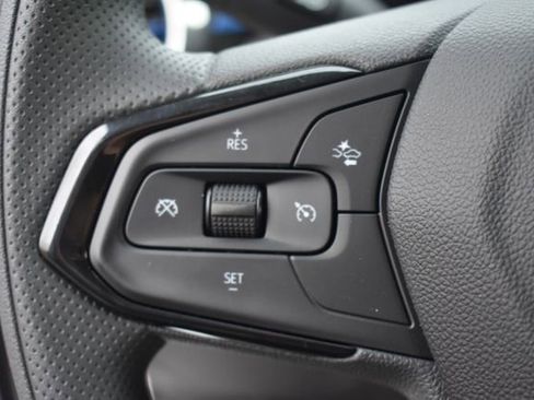 New 2026 Chevrolet Trax LT w/ LPO, Blackout Package image 24