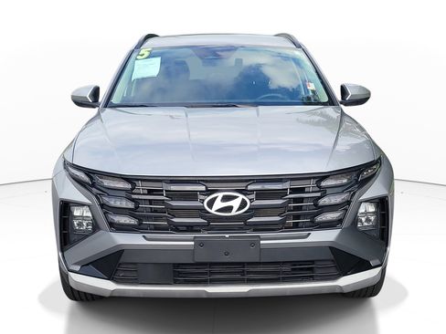 Used 2025 Hyundai Tucson SEL FWD image 3
