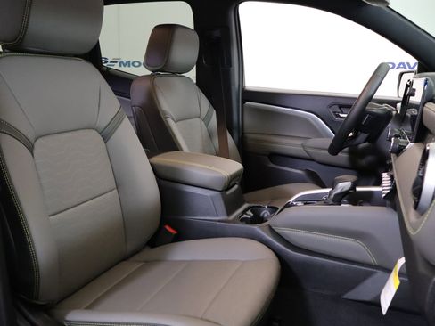 New 2026 Chevrolet Colorado ZR2 w/ Technology Package image 21