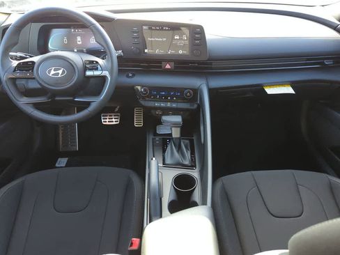 New 2026 Hyundai Elantra Sport image 18
