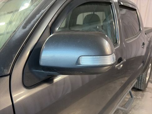 Used 2013 Toyota Tacoma PreRunner image 17