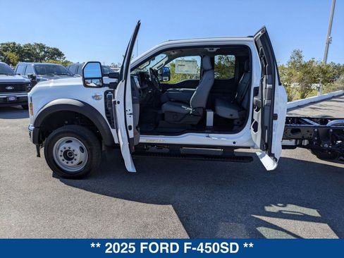 New 2025 Ford F450 XL w/ XL Chrome Package image 13