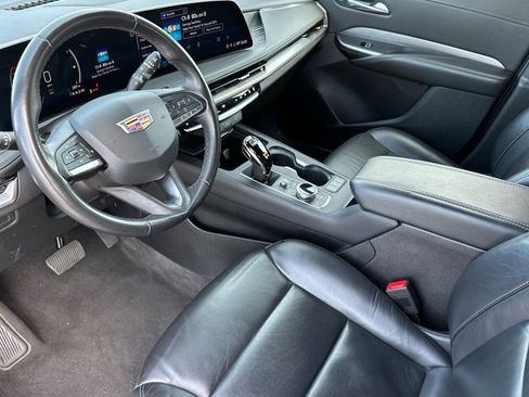 Certified 2024 Cadillac XT4 Premium Luxury image 10