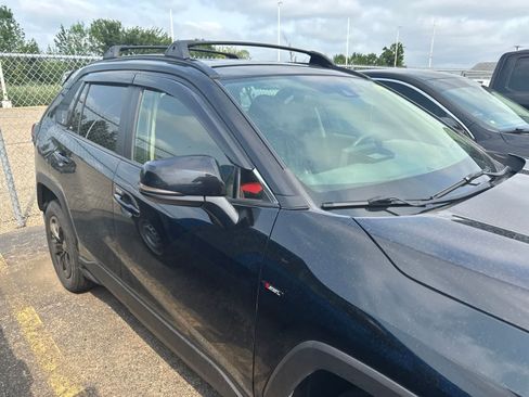 Used 2020 Toyota RAV4 LE w/ All Weather Liner Package AWD/4WD image 8