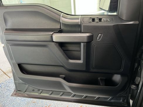 Used 2020 Ford F150 XLT w/ Equipment Group 302A Luxury AWD/4WD image 26