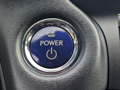 Used 2017 Lexus CT 200h FWD image 25