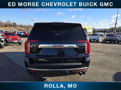 Used 2023 GMC Yukon Denali image 4