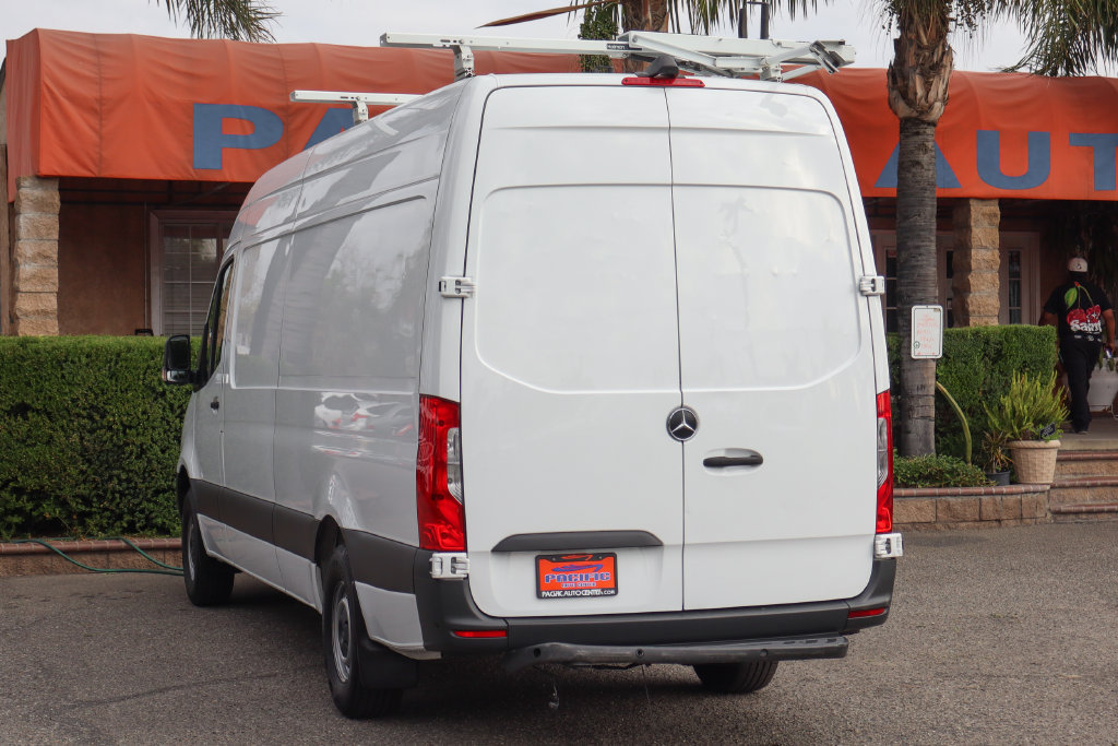 Used 2023 Mercedes-Benz Sprinter 2500 image 6