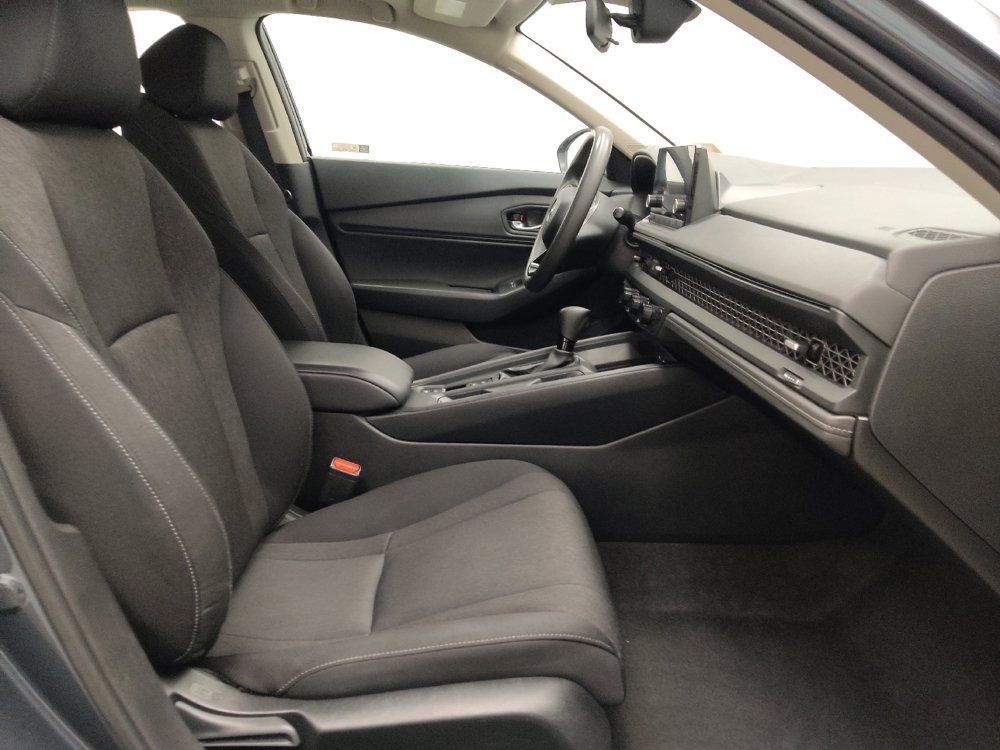 Used 2023 Honda Accord EX image 21