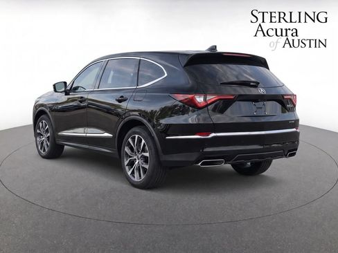 Used 2023 Acura MDX SH-AWD w/ Technology Package image 3