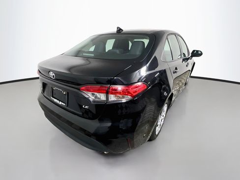 Used 2023 Toyota Corolla LE FWD image 4