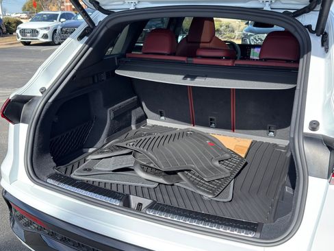 New 2025 Audi SQ5 Premium Plus image 34