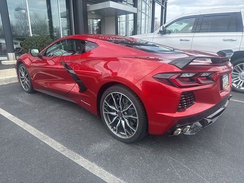 Used 2023 Chevrolet Corvette Stingray Premium Cpe w/ Z51 Performance Package RWD image 2