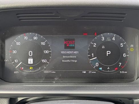 New 2026 Land Rover Discovery Limited Edition image 11