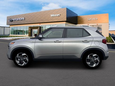 New 2026 Hyundai Venue SEL FWD image 3