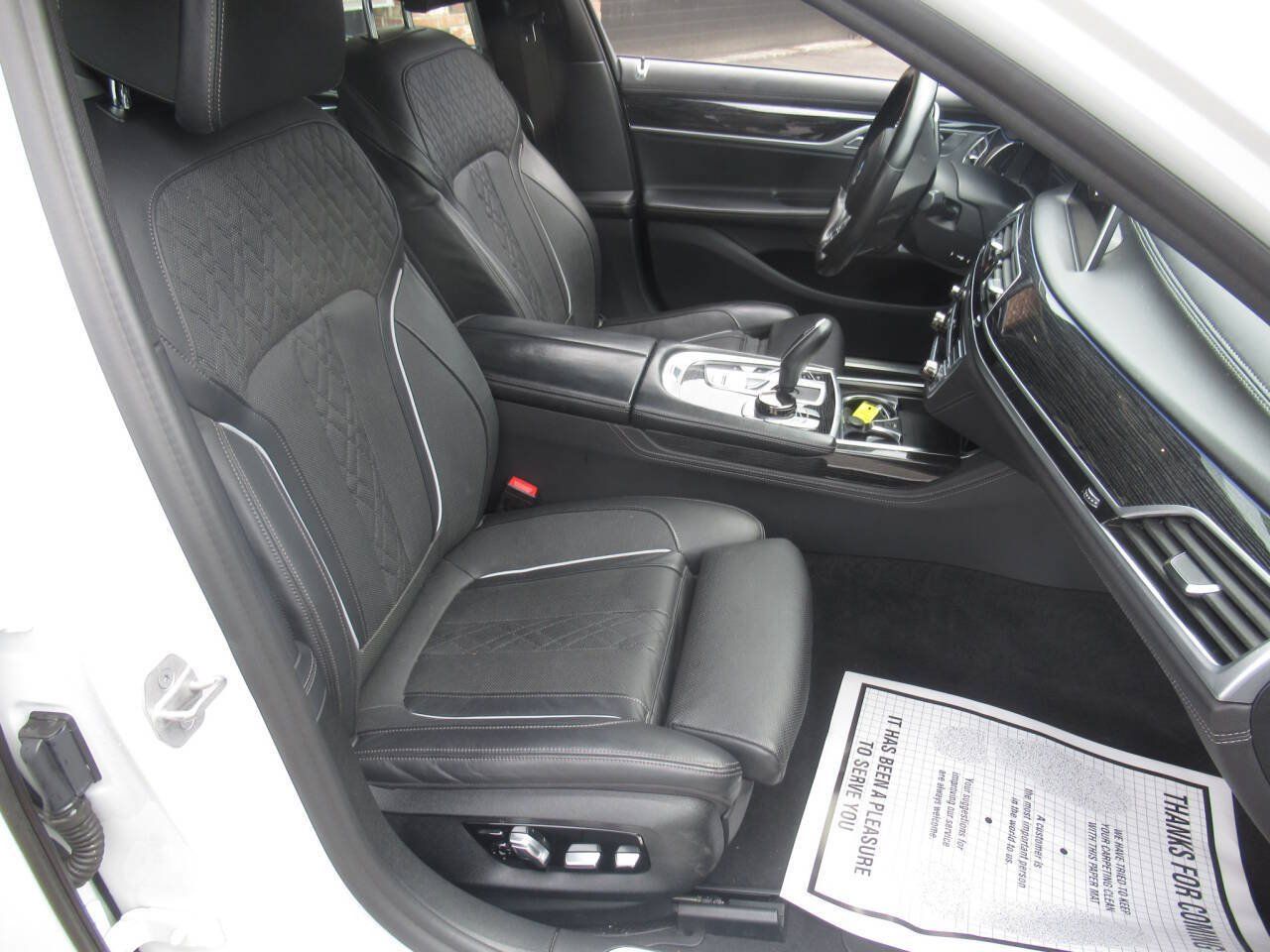 Used 2021 BMW 750i xDrive w/ Executive Package AWD/4WD image 5
