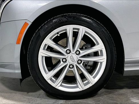 Used 2025 Cadillac CT4 Luxury RWD image 11