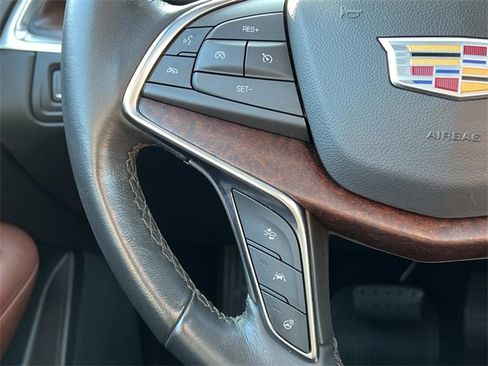 Certified 2023 Cadillac XT5 Premium Luxury image 28