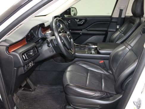 Used 2023 Lincoln Aviator Reserve w/ Jet Appearance Package AWD/4WD image 22