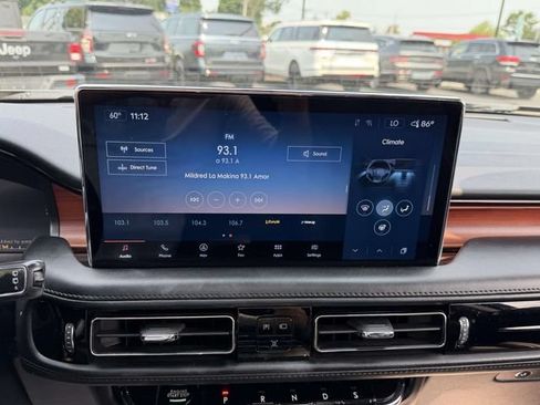 Used 2022 Lincoln Nautilus Reserve AWD/4WD image 20